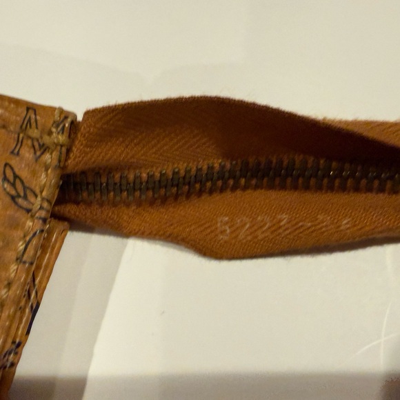 MCM Heritage Tan Clutch with Black Logo and Gold Accent - Picture 11 of 16